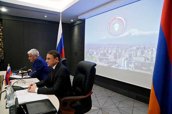 Правоохранители Армении и России активируют сотрудничестве в борьбе с наркопреступлениями - Sputnik Армения