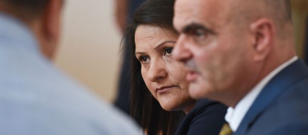 Назик Амирян и адвокат Левон Багдасарян на судебном заседании по делу генерала Манвела Григоряна и его супруги Назик Амирян (4 июня 2019). Еревaн - Sputnik Արմենիա