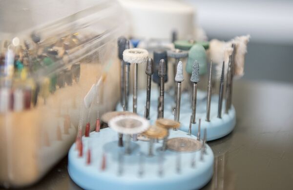 Стоматологические приборы Стоматологические приборы - Sputnik Армения