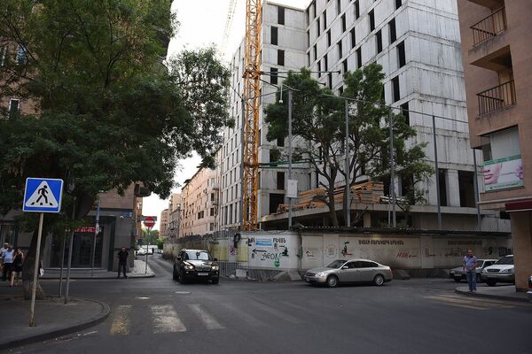 КГБ Ильича не ловил, и все стекались туда: тихие тайны улицы Пушкина в Ереване - Sputnik Армения