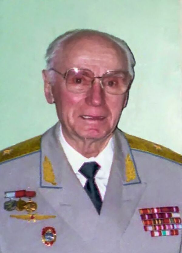 Как Андрею Манучарову подчинились все самолеты, а Буран отправился в космос Как Андрею Манучарову подчинились все самолеты, а Буран отправился в космос - Sputnik Армения