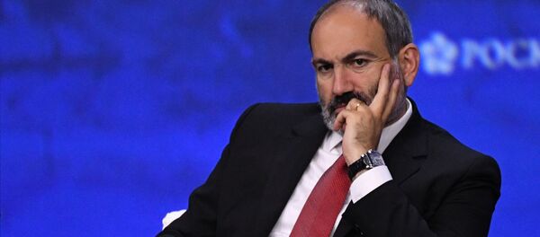 Премьер-министр Армении Никол Пашинян на пленарном заседании ПМЭФ-2019 (7 июня 2019). Санкт-Петербург - Sputnik Армения