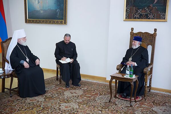 Հայաստան է եկել Համայն Բելառուսի Պատրիարքական Էկզարխ միտրոպոլիտ Պավելը - Sputnik Արմենիա