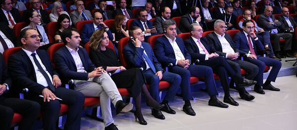 Члены правительства на форуме Armenian Summit of Minds (8 июня 2019). Дилижан - Sputnik Արմենիա