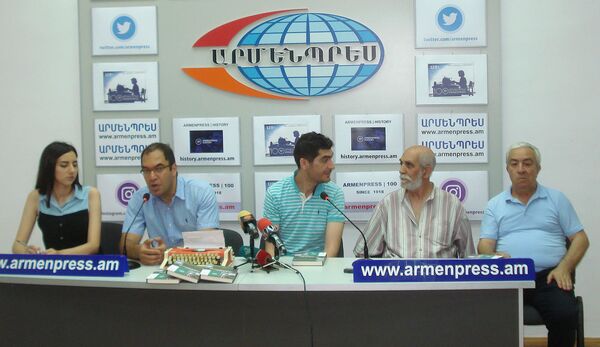 «Ուշադրություն, սկսվում է». ինքը խաղում էր կյանքի հետ.Ռաֆայել Նահապետյանի գրական վերադարձը «Ուշադրություն, սկսվում է». ինքը խաղում էր կյանքի հետ.Ռաֆայել Նահապետյանի գրական վերադարձը - Sputnik Արմենիա