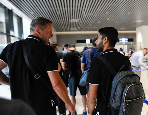 Футболисты сборной Армении прибыли в Афины на очередной матч отборочного тура Евро-2020 против сборной Греции (9 июня 2019). Афины - Sputnik Армения