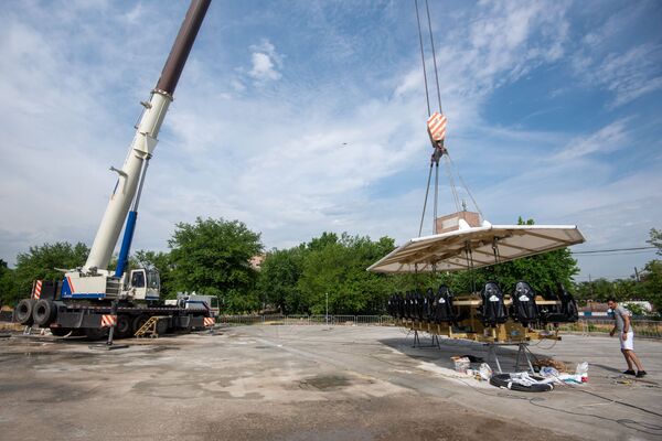 Նախաճաշ կամ ընթրիք ամպերի ներքո. Երևանում կբացվի առաջին կախովի ռեստորանը. լուսանկարներ Նախաճաշ կամ ընթրիք ամպերի ներքո. Երևանում կբացվի առաջին կախովի ռեստորանը. լուսանկարներ - Sputnik Արմենիա