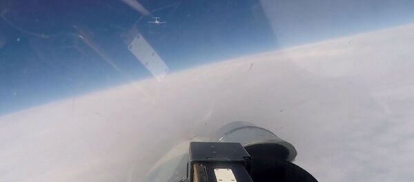 Видео перехвата Су-27 двух самолетов разведчиков над Балтикой - Sputnik Армения