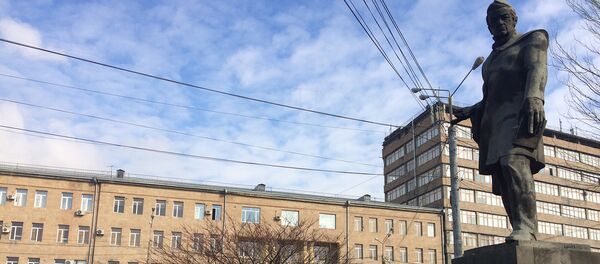 Памятник Александру Грибоедову в Ереване Памятник Александру Грибоедову в Ереване - Sputnik Армения