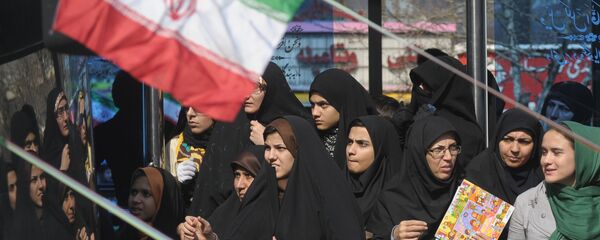 В Иране празднуют годовщину исламской революции - Sputnik Армения