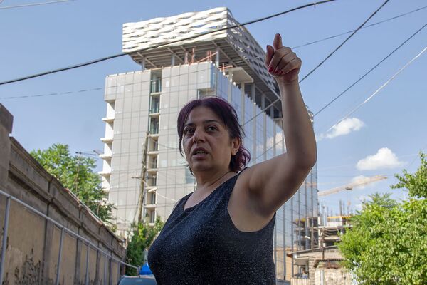 Мухлеж с квадратными метрами? Жители ереванского Конда требуют перемерить свои дома - Sputnik Армения