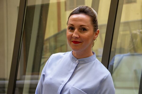 Уезжать из Армении – сумасшествие: россиянка так полюбила Ереван, что открыла тут бизнес Уезжать из Армении – сумасшествие: россиянка так полюбила Ереван, что открыла тут бизнес - Sputnik Армения