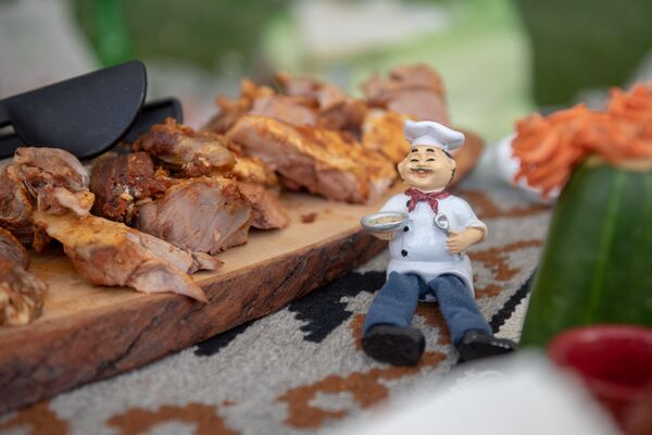 Пальчики оближешь: гастрофестиваль в Ереване манил не только ароматами Пальчики оближешь: гастрофестиваль в Ереване манил не только ароматами - Sputnik Армения