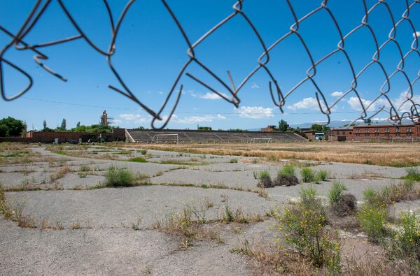 Кладбище или пастбище: какие стадионы в Армении больше не возродятся  - Sputnik Армения