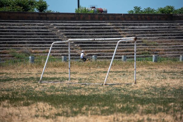 Кладбище или пастбище: какие стадионы в Армении больше не возродятся  - Sputnik Армения