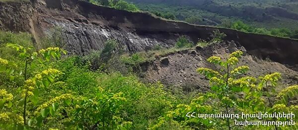 Оползни около села Халидзор Оползни около села Халидзор - Sputnik Արմենիա