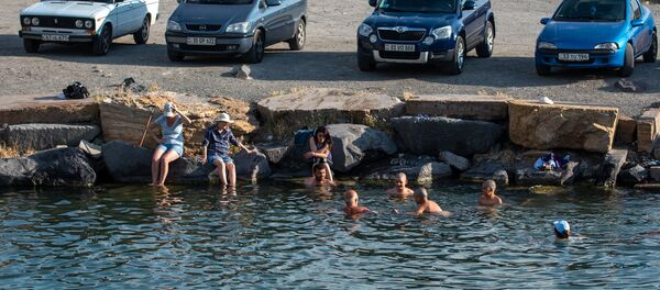 Мертвое озеро в Ереване Мертвое озеро в Ереване - Sputnik Արմենիա