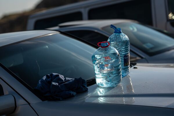 Հայերը սիրում են չափազանցնել ու հանգստանալ, կամ ի՞նչ գիտենք Երևանի «մեռյալ ծովի» մասին - Sputnik Արմենիա