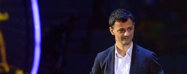 Российский теоретик-кристаллограф, химик, физик, профессор Артем Оганов на церемонии открытия XIX Всемирного фестиваля молодежи и студентов (15 октября 2017). Сочи - Sputnik Արմենիա