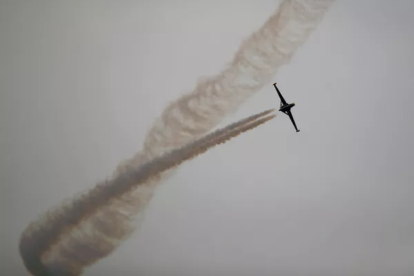 Французский реактивный учебно-боевой самолет Fouga Magister совершает полет на международном аэрокосмическом салоне Paris Air Show 2019 (18 июня 2019). Ле Бурже Французский реактивный учебно-боевой самолет Fouga Magister совершает полет на международном аэрокосмическом салоне Paris Air Show 2019 (18 июня 2019). Ле Бурже - Sputnik Армения