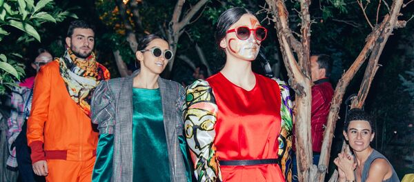 Показ коллекции Наиры Ниазян - Sputnik Արմենիա