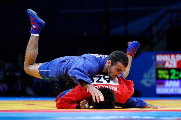 Мне было очень тяжело: армянский самбист завоевал серебро на Европейских играх - фото - Sputnik Армения