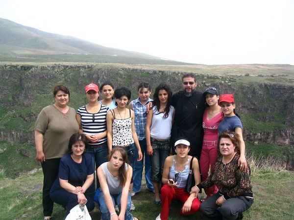 Организация Наш дом. Поход в Аштарак Организация Наш дом. Поход в Аштарак - Sputnik Армения