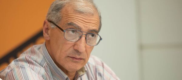 Хачатур Карапетян на пресс-конференции, приуроченной к предстоящей 4-6 июля в Ереване 5-й международной конференции армянских врачей (25 июня 2019). Ереван - Sputnik Արմենիա