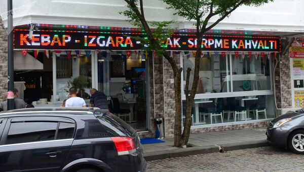 Турецкие магазины, кафе и рестораны в столице Аджарии - Sputnik Армения