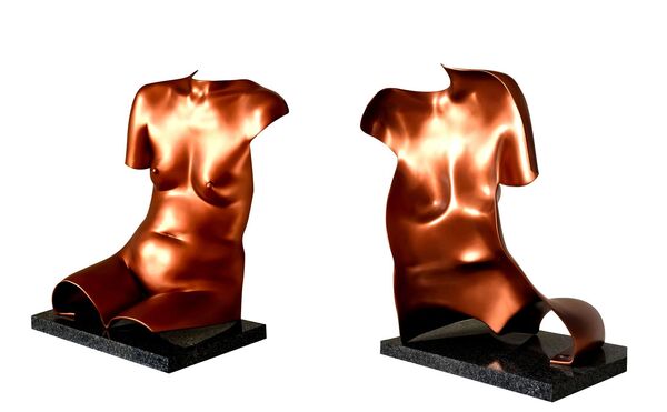 Սև ոտք, վարդագույն կուրծք. չկրկնվող ծալքեր ու շարժումներ ստեղծող Ջորջը Հայաստանում է Սև ոտք, վարդագույն կուրծք. չկրկնվող ծալքեր ու շարժումներ ստեղծող Ջորջը Հայաստանում է - Sputnik Արմենիա