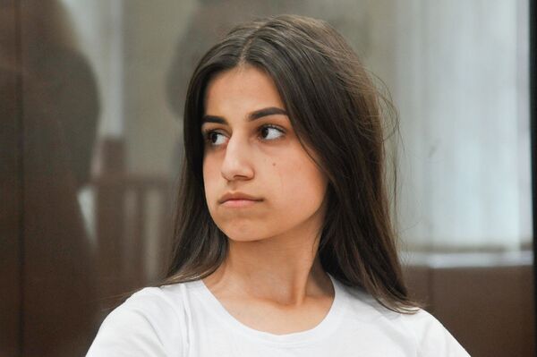 Обвиняемые в убийстве отца сестры Хачатурян останутся под арестом еще на месяц - Sputnik Армения