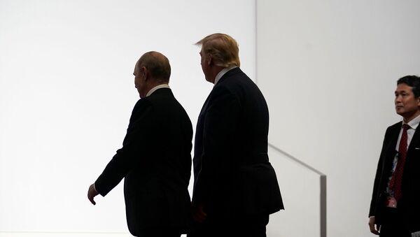 Встреча на ногах президентов России и США Владимира Путина и Дональда Трампа на полях саммита G20 (28 июня 2019). Осака - Sputnik Армения