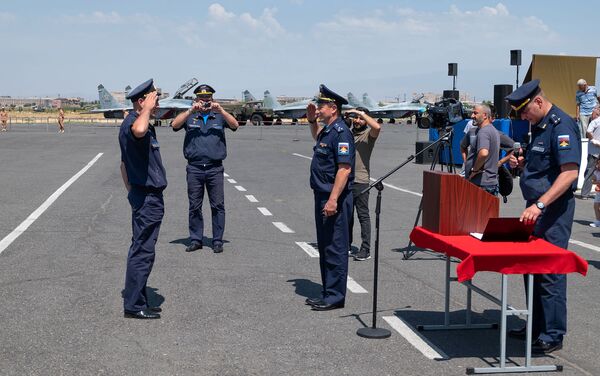 Авиашоу и выставка военной техники в аэропорту Эребуни (28 июня 2019). Еревaн - Sputnik Армения