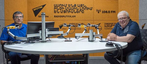 Մութ անկյուն - Հրաչ Բերբերյան Մութ անկյուն - Հրաչ Բերբերյան - Sputnik Արմենիա