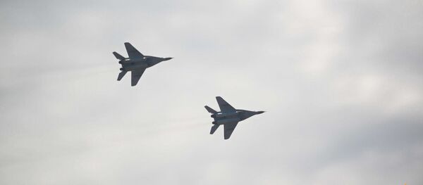 На аэродроме «Эребуни» в Ереване состоялось авиашоу и выставка военной техники. На аэродроме «Эребуни» в Ереване состоялось авиашоу и выставка военной техники. - Sputnik Արմենիա