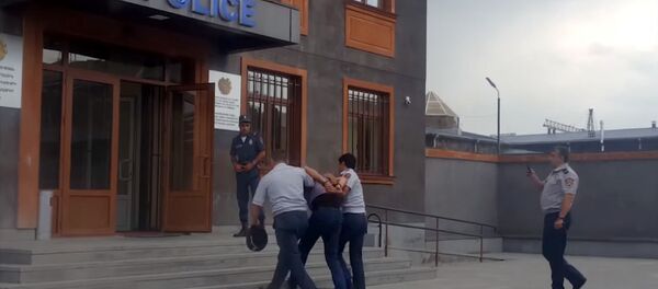 Ոստիկանությունն ամփոփում է մարզերում իրականացրած ուժողացված ծառայության արդյունքները Ոստիկանությունն ամփոփում է մարզերում իրականացրած ուժողացված ծառայության արդյունքները - Sputnik Արմենիա