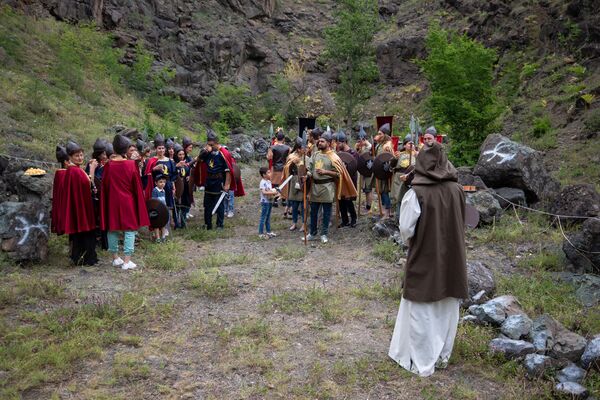 Զբոսաշրջային նոր ուղղություն Հայաստանում. մեկնարկել է «HISTORICAL QUEST»-ը. լուսանկարներ Զբոսաշրջային նոր ուղղություն Հայաստանում. մեկնարկել է «HISTORICAL QUEST»-ը. լուսանկարներ - Sputnik Արմենիա