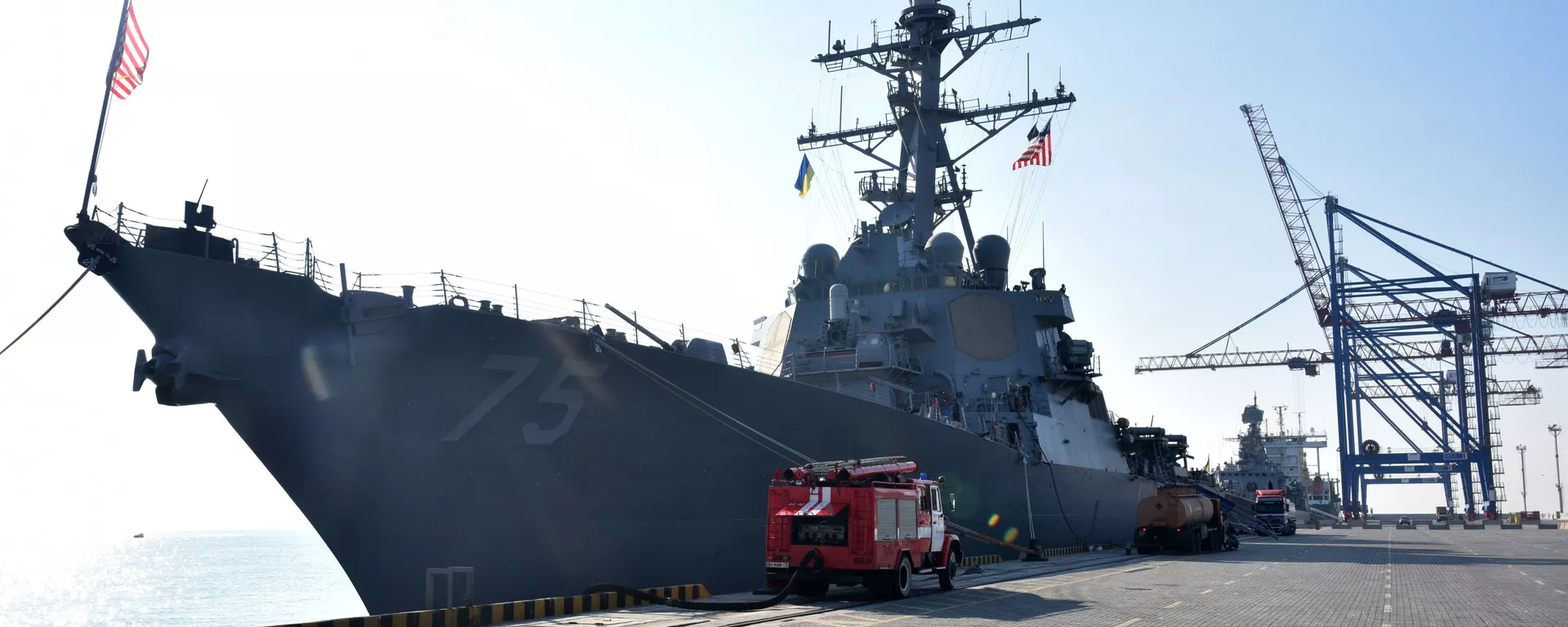 Украинско-американские военные учения Sea Breeze-2015 в Черном море - Sputnik Армения, 1920, 08.07.2021