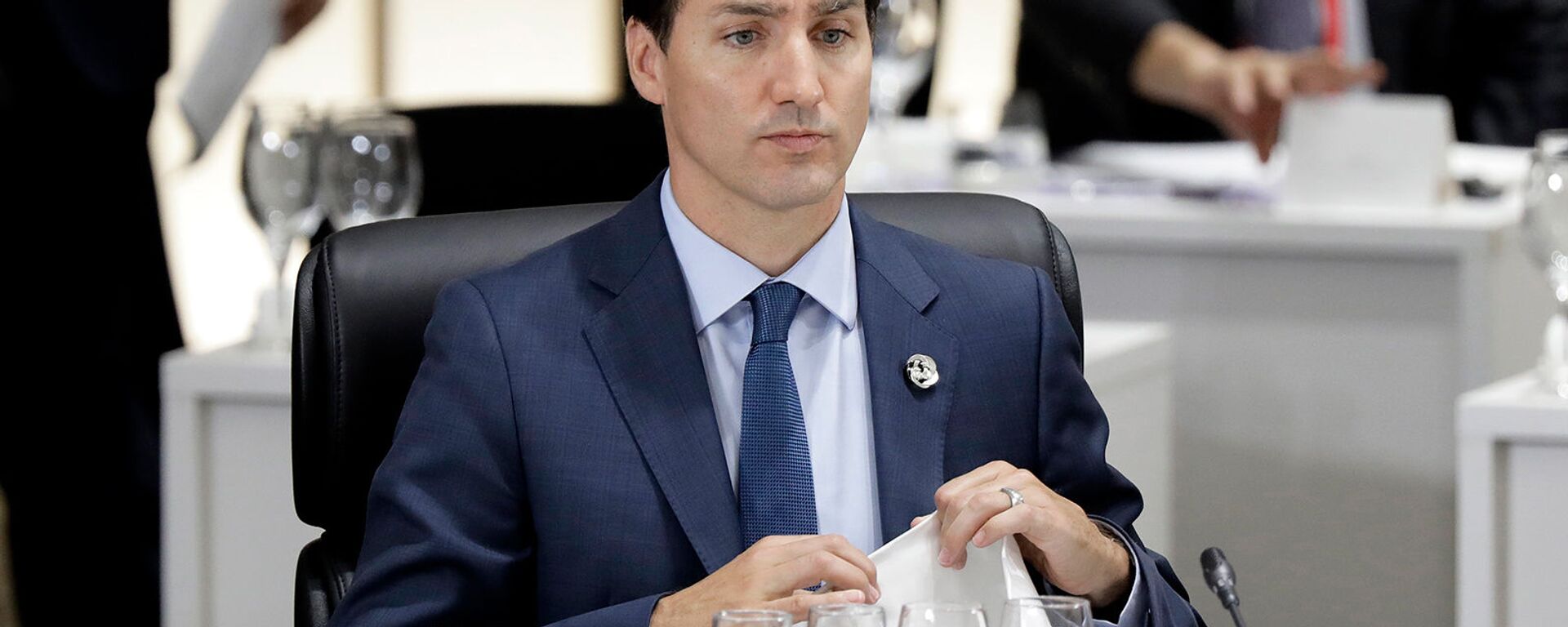 Премьер-министр Канады Джастин Трюдо во время рабочего обеда на саммите G-20 (28 июня 2019). Осака - Sputnik Արմենիա, 1920, 10.02.2022