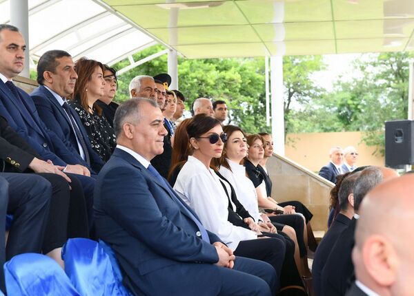 Сын Ильхама Алиева завершил службу в армии — фото - Sputnik Армения