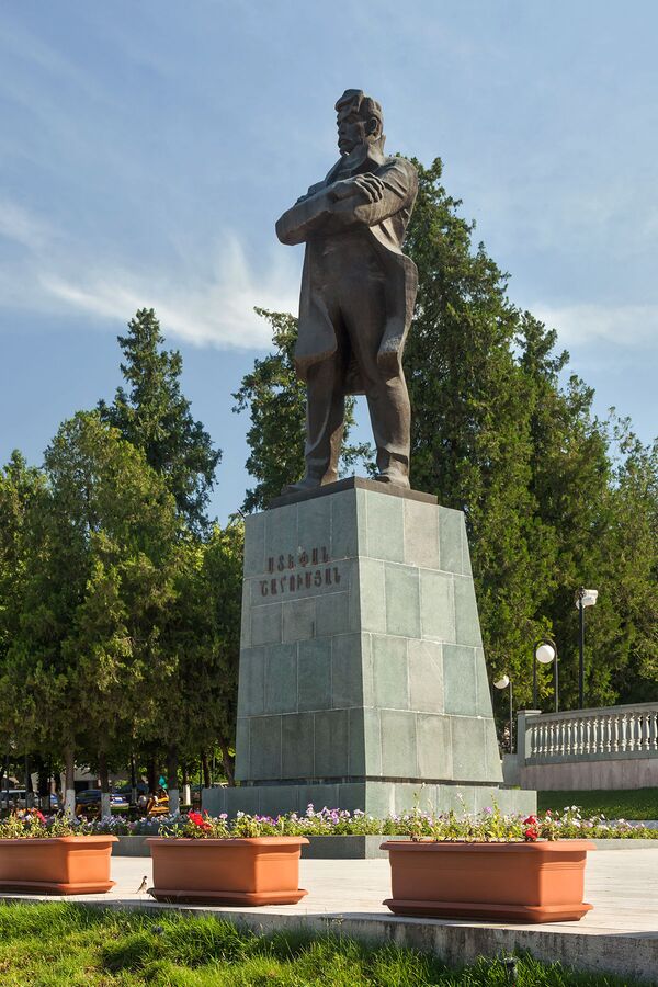 Իջևանցի կինը, Փաշինյանն ու Արցախը. ի՞նչ կուզեր անել ռուս ֆուտբոլիստը Հայաստանում Իջևանցի կինը, Փաշինյանն ու Արցախը. ի՞նչ կուզեր անել ռուս ֆուտբոլիստը Հայաստանում - Sputnik Արմենիա