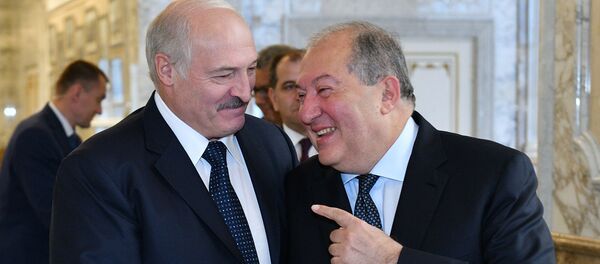 Встреча президентов Армении и Беларуси Армена Саркисяна и Александра Лукашенко (2 июля 2019). Минск - Sputnik Армения