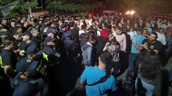 Неприемлемо для Грузии: все о скандале в Тбилиси из-за оскорбления Путина - Sputnik Армения