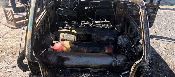 Сгоревший автомобиль ВАЗ 2121 (9 июля 2019). Арташат - Sputnik Արմենիա