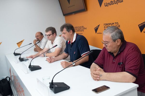 Ռուսական թատրոնում կրքերը թեժանում են. ինչո՞ւ են աշխատանքից ազատել տնօրենի պաշտոնակատարին Ռուսական թատրոնում կրքերը թեժանում են. ինչո՞ւ են աշխատանքից ազատել տնօրենի պաշտոնակատարին - Sputnik Արմենիա