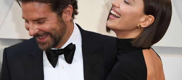 Брэдли Купер и Ирина Шейк на 91-ой ежегодной кинопремии Оскар (24 февраля 2019). Голливуд - Sputnik Армения