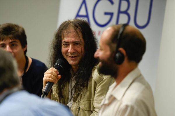 Параджановский талер в Ереване получил мексиканский монстр: о чем пошутил Рейгадас - Sputnik Армения