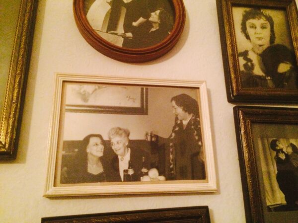 Фотография Фаины Раневской и Верико Анджапаридзе Фотография Фаины Раневской и Верико Анджапаридзе - Sputnik Армения