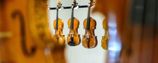 Всероссийская выставка скрипичных мастеров  - Sputnik Արմենիա