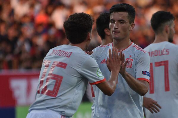 Футбольный матч ЧЕ U-19 между молодежными сборными Армении и Испании (14 июля 2019). Еревaн - Sputnik Армения